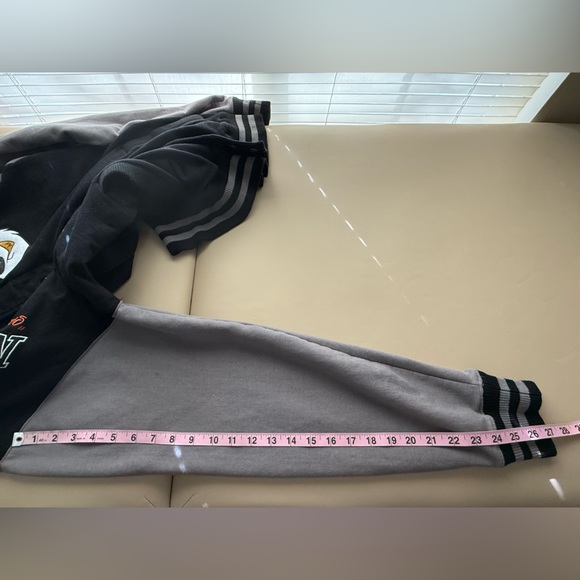 Neff varsity style jacket - Picture 9 of 10